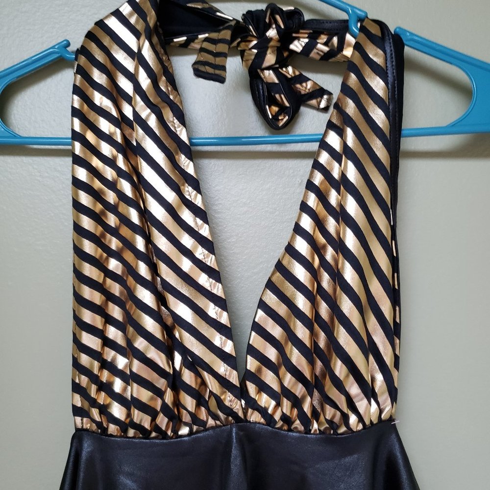 🌻 Sexy Gold & Black Halter Dress